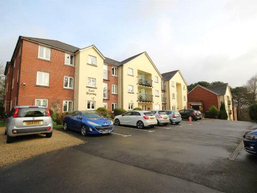 Similar property image