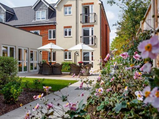 Similar property image