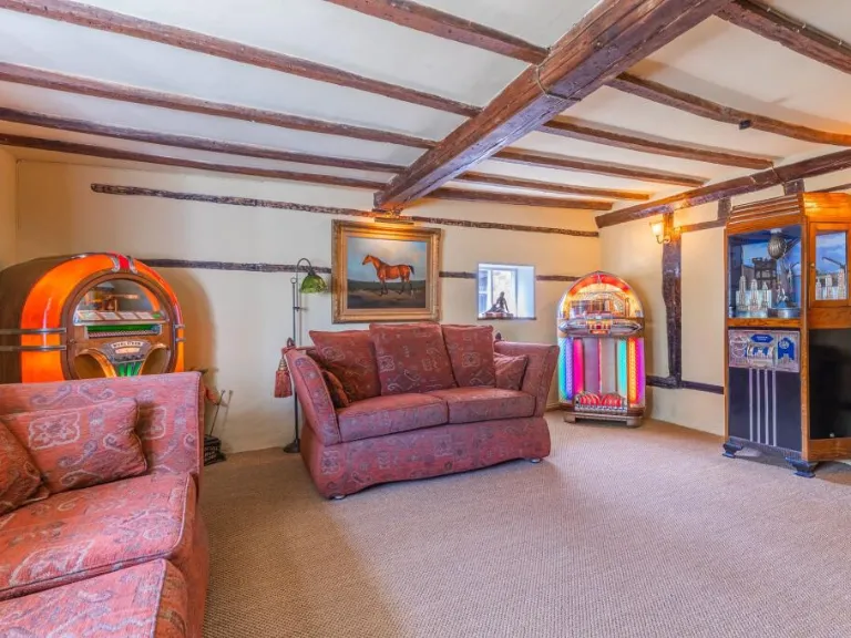 property Compatible Images}