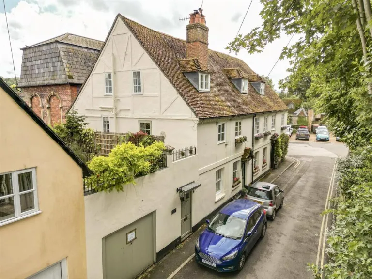 property Compatible Images}