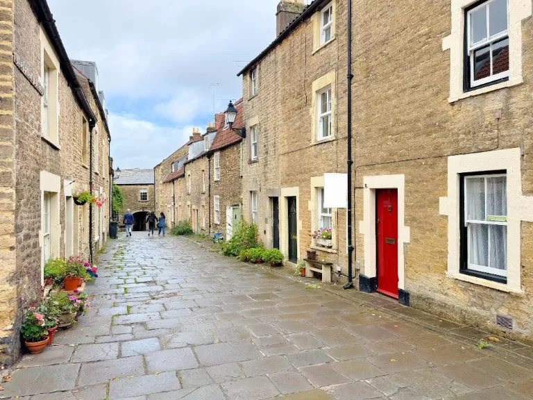 property Compatible Images}