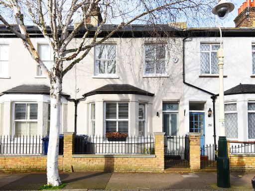 Similar property image