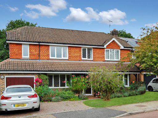 Similar property image