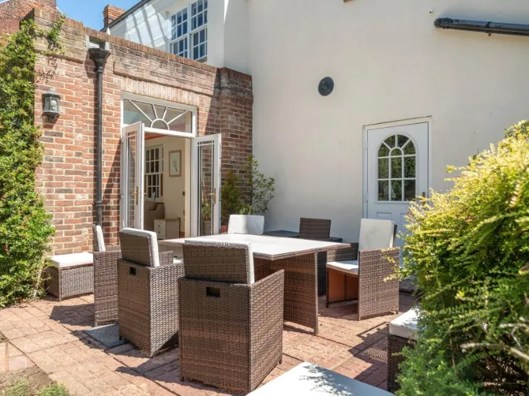 property Compatible Images}