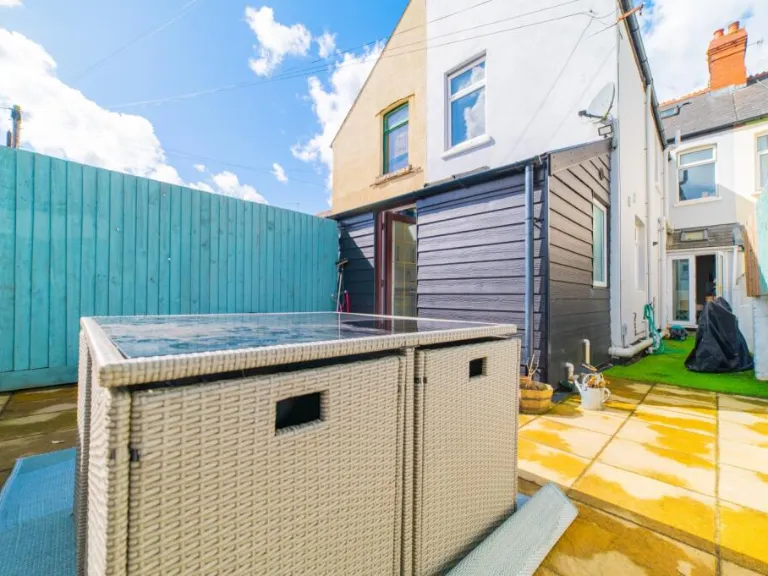property Compatible Images}