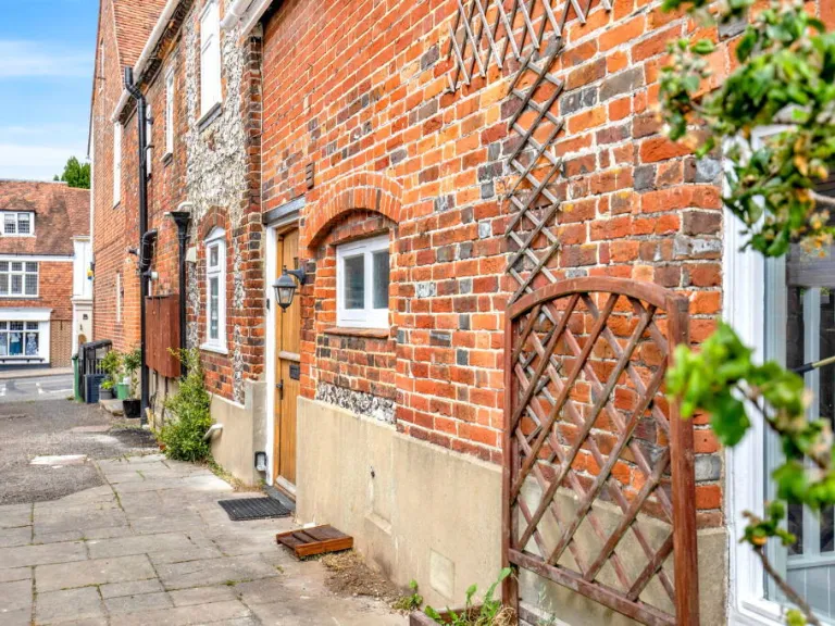 property Compatible Images}