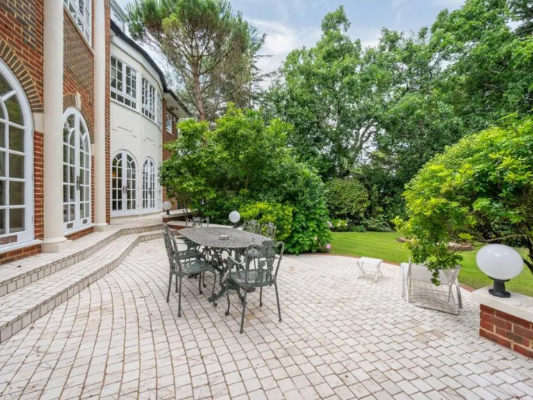 property Compatible Images}